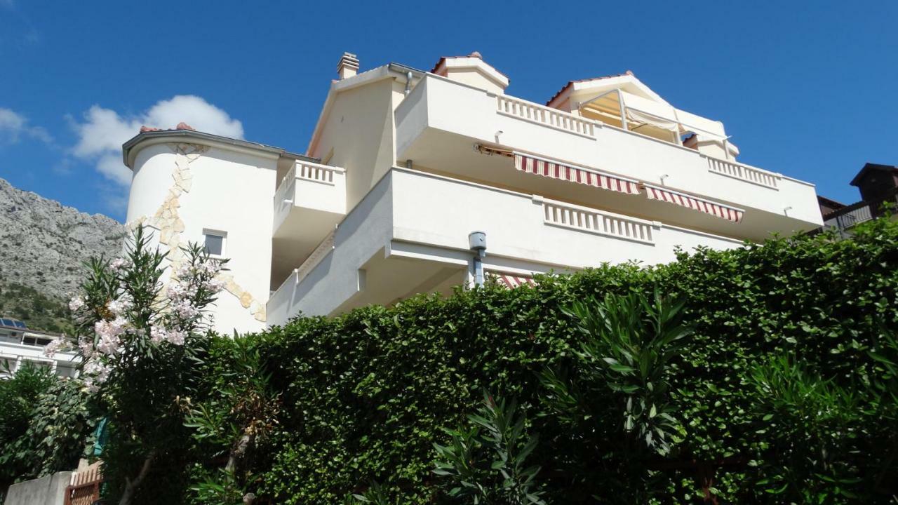 Apartmani Villa Marija Omiš Esterno foto