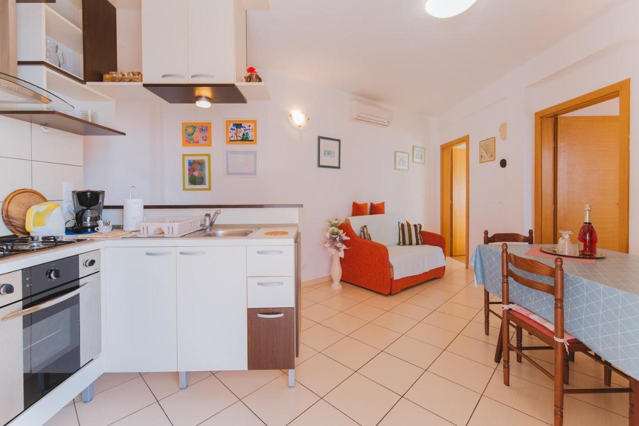 Apartmani Villa Marija Omiš Esterno foto