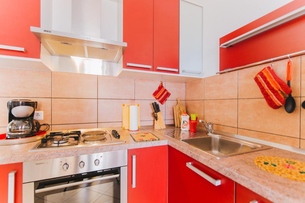 Apartmani Villa Marija Omiš Esterno foto