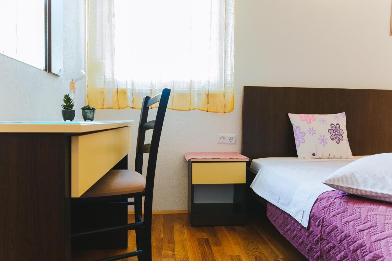 Apartmani Villa Marija Omiš Esterno foto