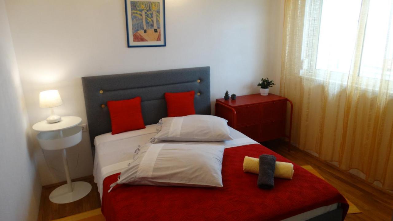 Apartmani Villa Marija Omiš Esterno foto